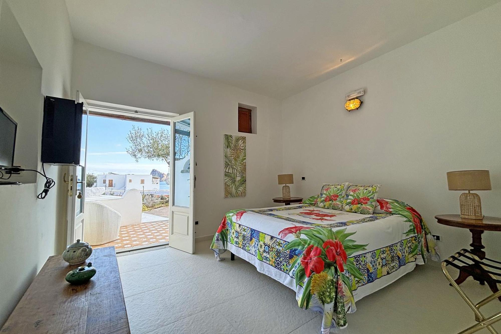 Dependance La Caletta Otel Panarea Dış mekan fotoğraf